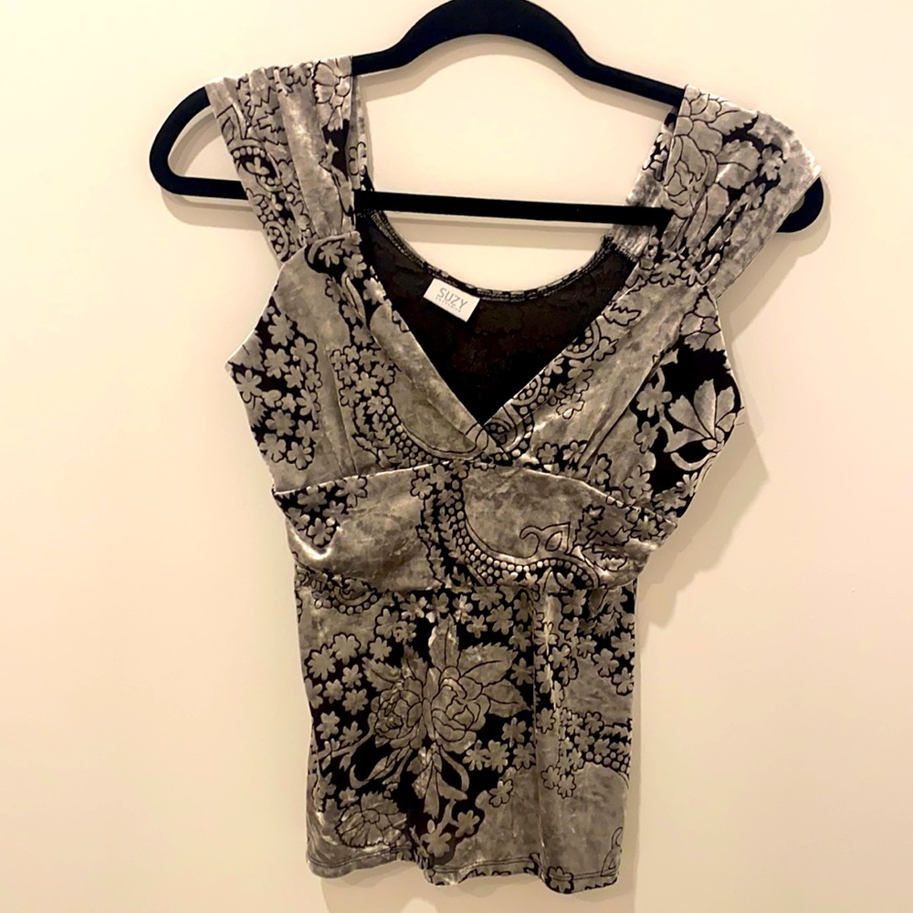 Suzy sheir blouse